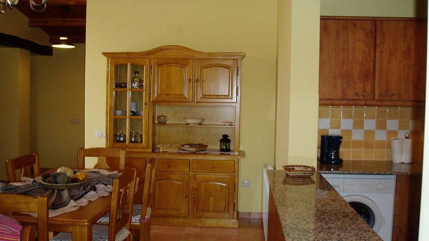 Apartamento de vacaciones para 15 personas, con piscina y jardín en Bages - 2