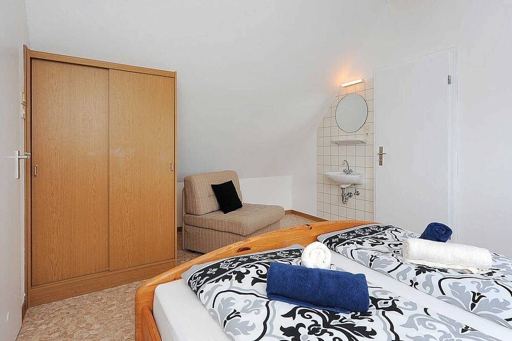 Ganze Wohnung, Ferienwohnung Flut - Haus Sonnenperle in Utarp in Utarp, Landkreis Wittmund