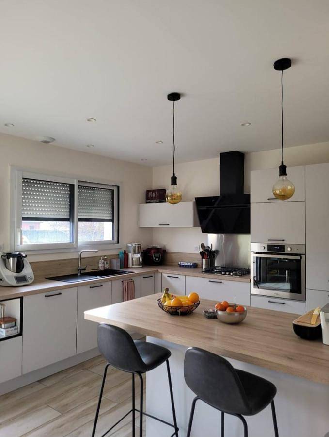 Gîte pour 2 personnes, avec jardin à Neuville-sur-Sarthe