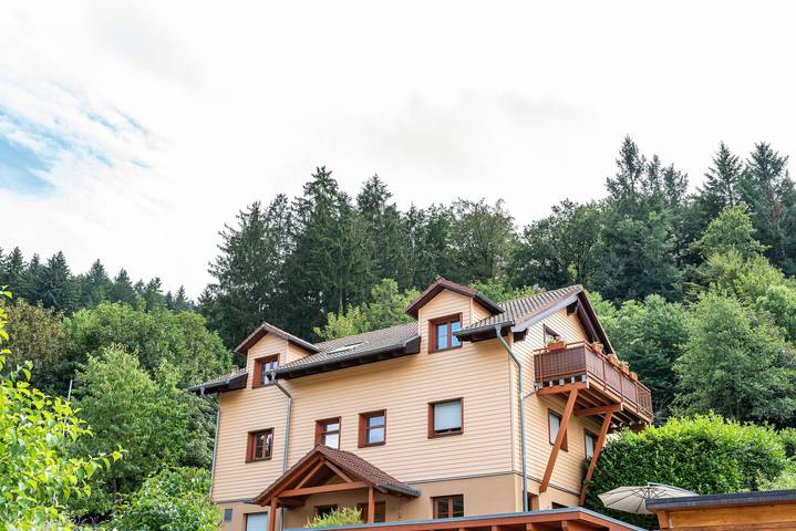 Ganze Wohnung, Ferienwohnung "Hach" mit Privatterrasse und Wlan in Sulzburg, Südschwarzwald