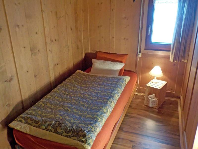 Ganze Ferienwohnung, Ferienwohnung Bio-Hirschfarm, Versam - 3 Zimmer Ferienwohnung für max. 5 Pers. in Versam, Safiental