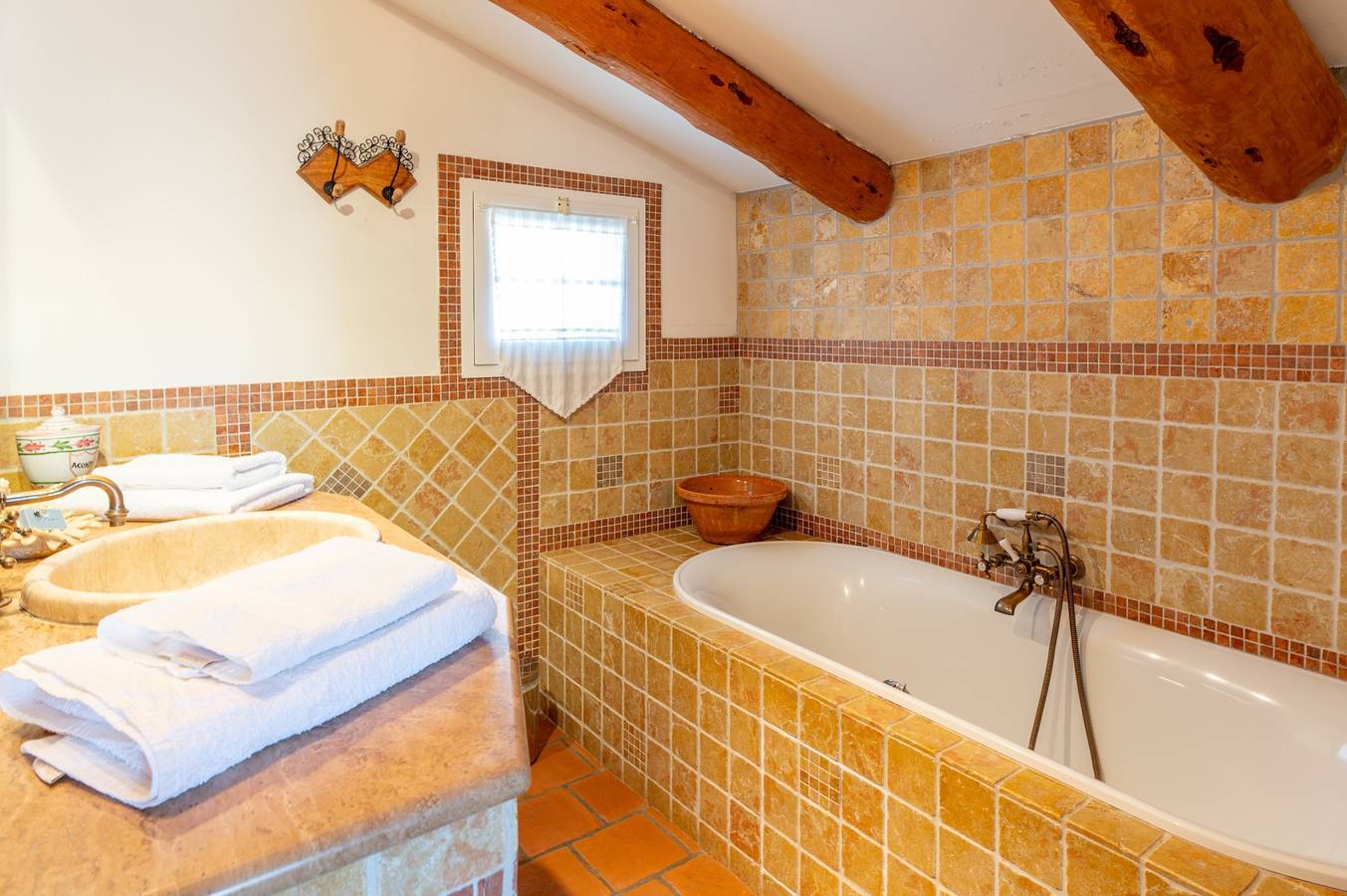 Chambre d'hôtes 'Colomba' avec piscine partagée, Wi-Fi et climatisation in Murato, Région de Calvi