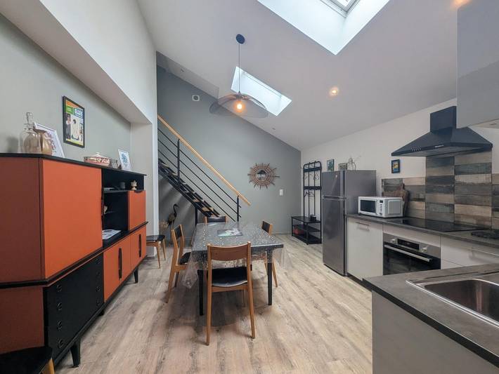 Gîte pour 5 personnes, avec Terrasse ainsi que Jardin et Vue
