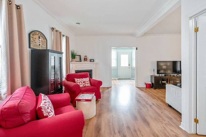 Vacation house for 6 people, with terrace and yard in Lake Erie (Canada)