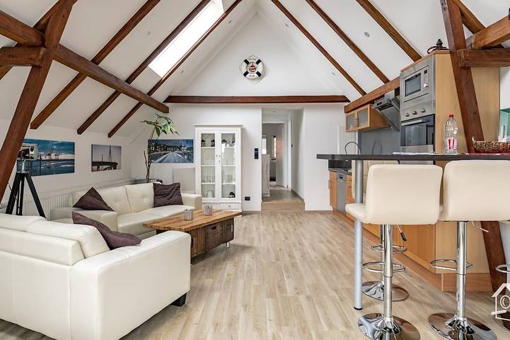Ferienwohnung für 4 Personen, mit Garten und Balkon in Hollern-Twielenfleth