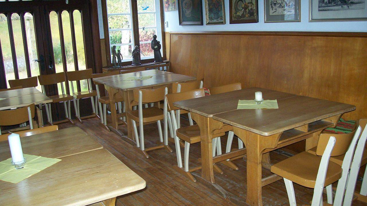 Ganze Ferienwohnung, Ferienwohnung für 18 Personen (240 m²) in Finnentrop in Finnentrop, Sauerland