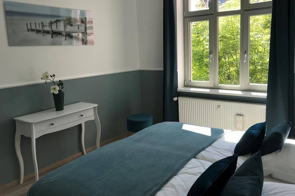 Ganze Wohnung, Geschmackvolles Wohnen im Herzen der Stadt in Wartburg, Eisenach