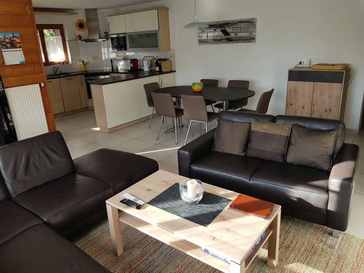 Gîte pour 6 personnes, avec terrasse à Champéry - 4