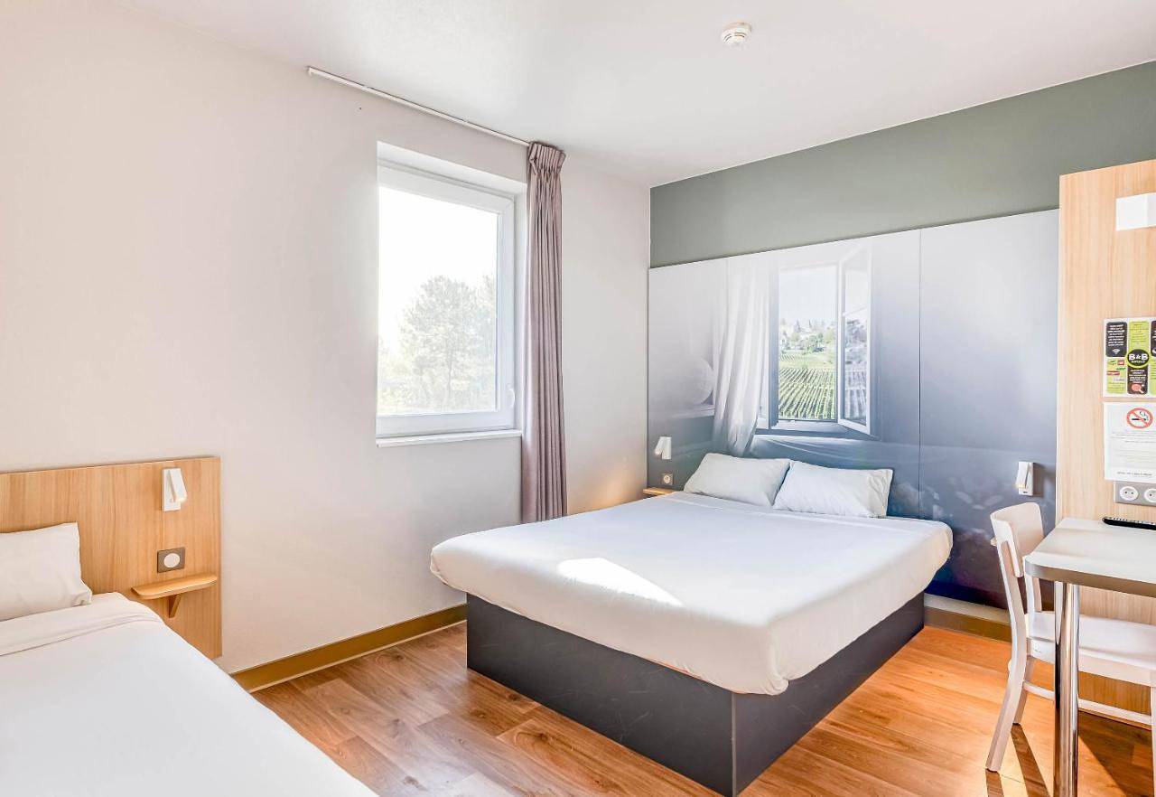Double Room - Disability Access in Langon, Région de Langon