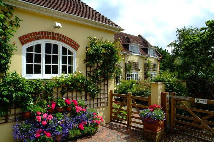Holiday rental for 6 people, with Terrace and Garden in Burley