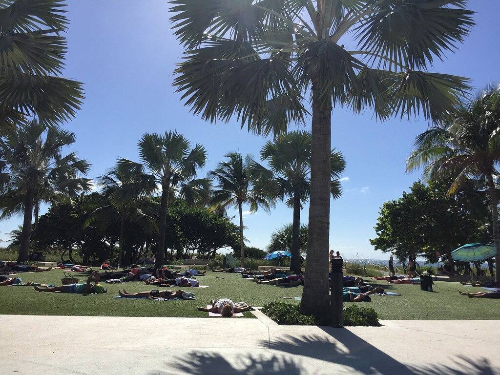 Beeindruckend! Beach House nur wenige Schritte vom Meer entfernt in Pompano Beach, Broward County