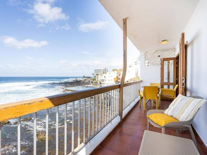 Ferienwohnung für 4 Personen, mit Ausblick und Balkon - 1