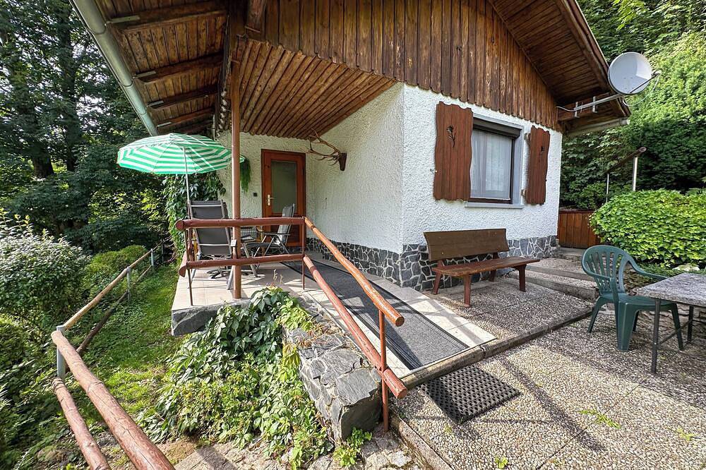 Kleines Ferienhaus am Waldrand im Thüringer Wald in Schleusegrund, Hildburghausen und Umgebung
