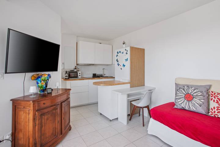 Appartamento intero, Appartamento Bilocale con Terrazza Vista Mare, Balcone e Aria Condizionata in Cavalaire-sur-Mer, Parco nazionale di Port-Cros