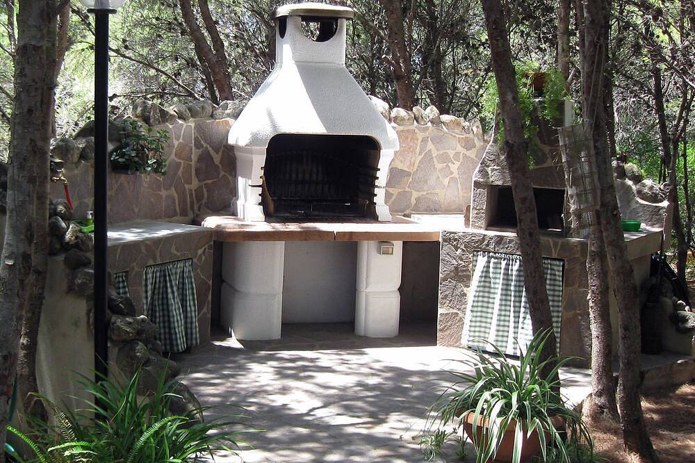 Villa with direct access to the sea - Porto Pino Cin It111070C2000S3244 in Porto Pino Beach, Porto Pino