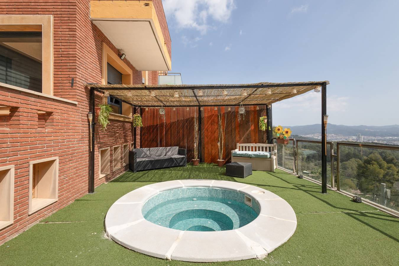 Villa „Camarassa“ mit Meerblick, Wlan und Klimaanlage in Cervelló, Barcelona Binnenland