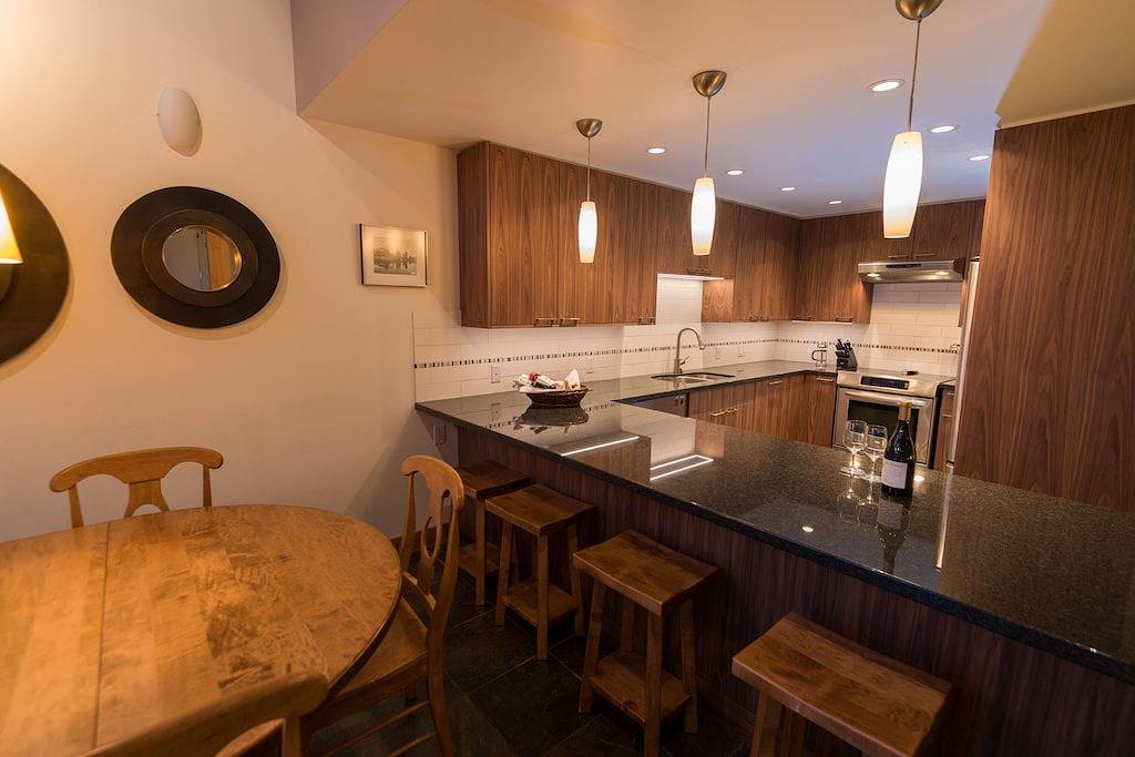 True ski in / out-Piste--Gastronomie-Shopping-Beide Gondeln-Pvt Hottub in Whistler, Whistler Blackcomb