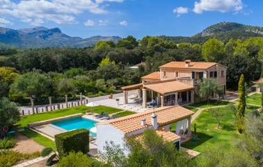 Finca in Pollença, Serra de Tramuntana für 8 