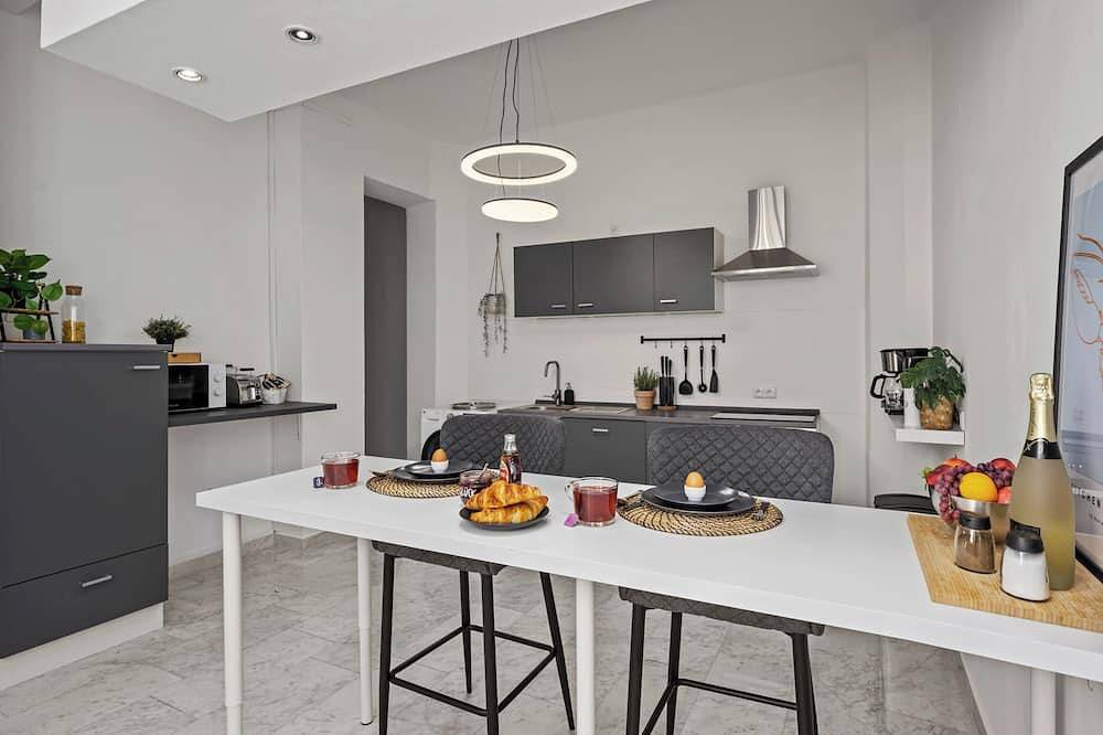 Entire apartment, Stunning apartment with Wifi and free parking in the city center in Bad Kissingen, Rhön-Bayern