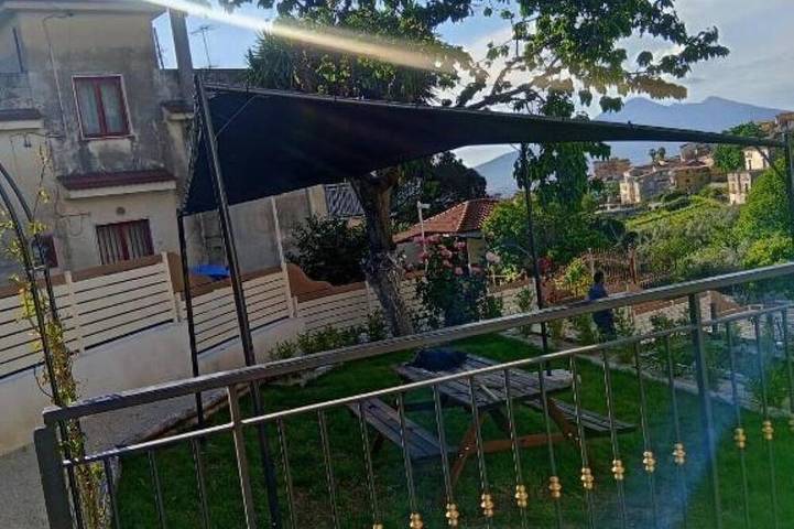 Entire apartment, Queen studio apartment in Gragnano, Monti Lattari