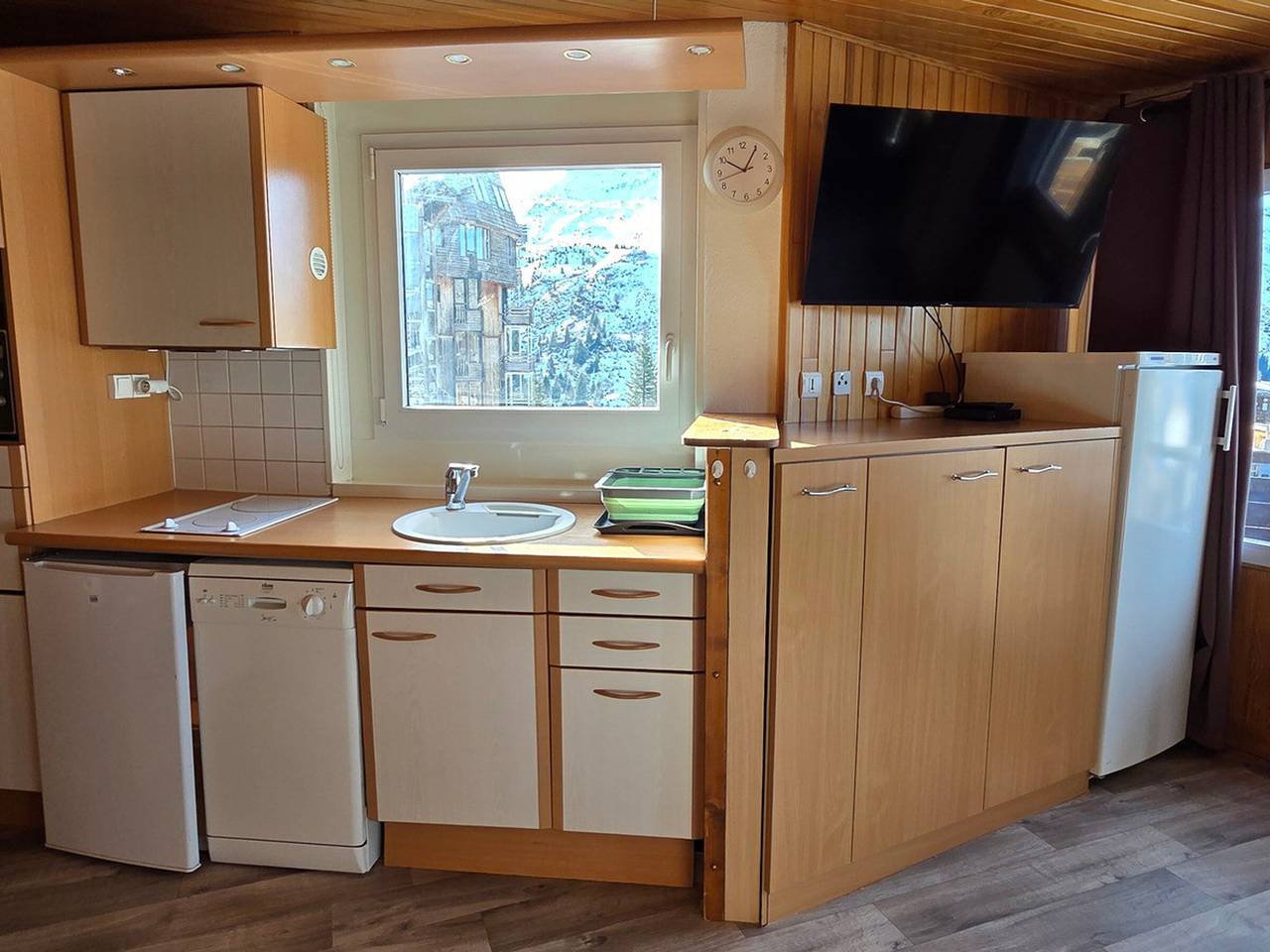 Appartamento intero, Spacious apartment for 5, balcony, station center in Morzine, Les Portes du Soleil