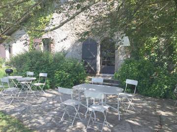Cottage pour 2 personnes, avec vue et jardin à Pouillon