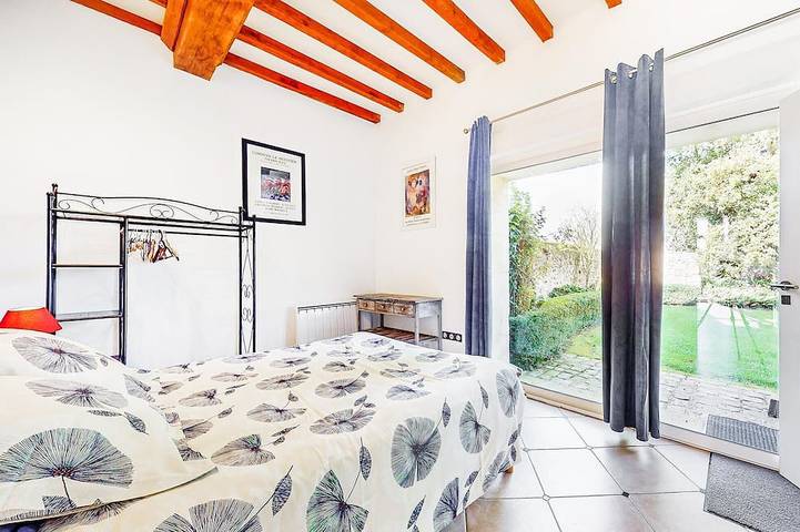 Location de vacances pour 6 personnes, avec jardin et sauna à Rubercy - 2