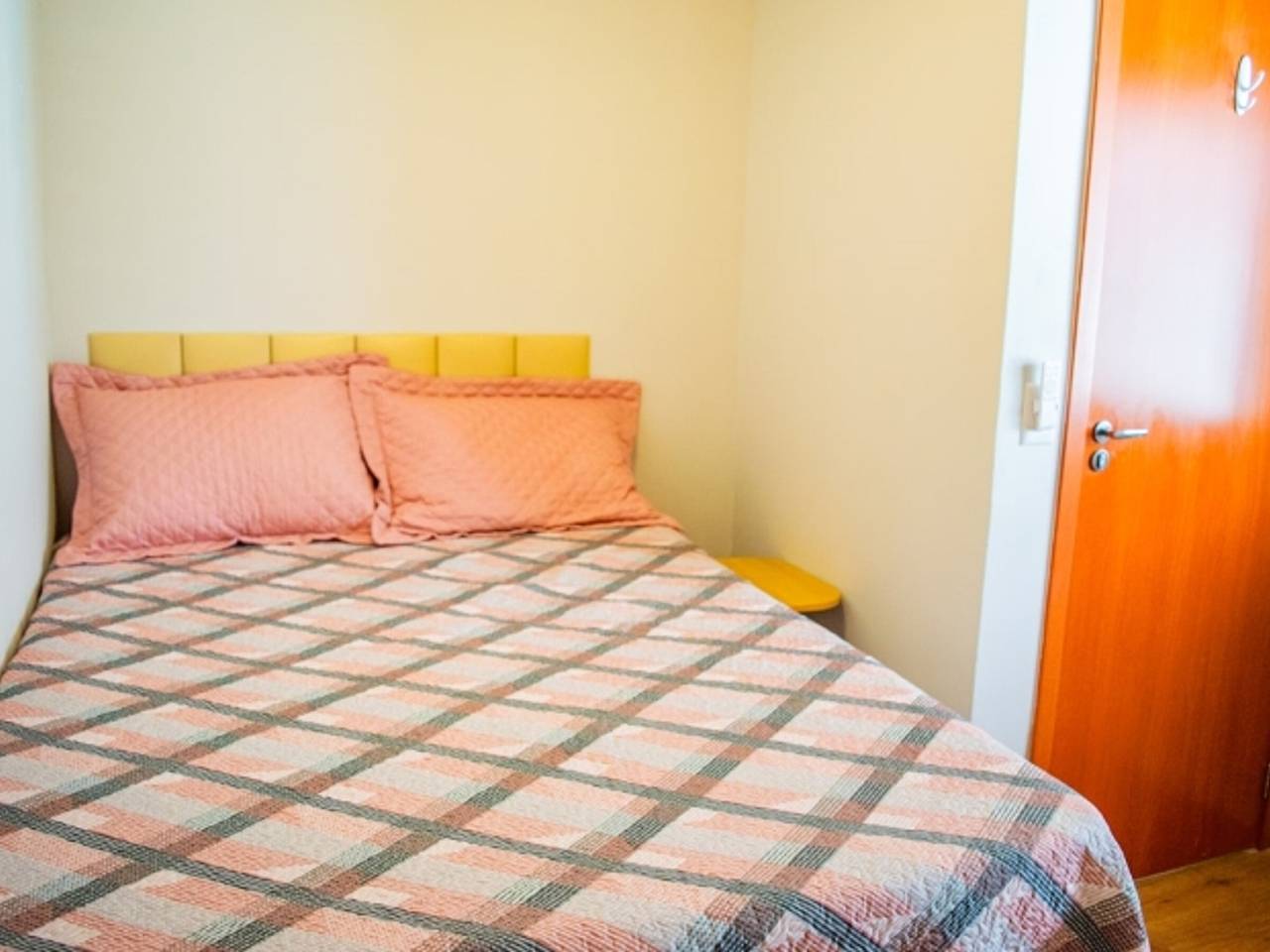 Entire apartment, Bright and spacious house with private pool, close to beaches in Arembepe in Arembepe, Camaçari