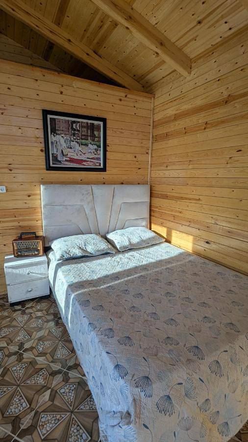 Location de vacances pour 3 personnes, avec vue sur le lac et balcon ainsi que jardin et vue à Moulay Bousselham - 4