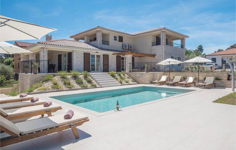 Ferienhaus für 8 Personen, mit Sauna und Pool sowie Terrasse in Umag - 3