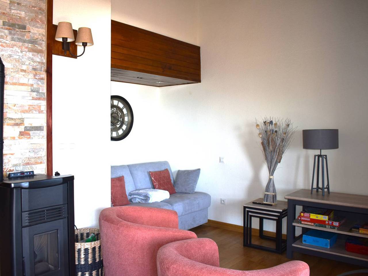 Appartement entier, Duplex Chaleureux 3 Pièces avec Mezzanine pour Vacances in Font-Romeu-Odeillo-Via, Parc naturel régional des Pyrénées catalanes