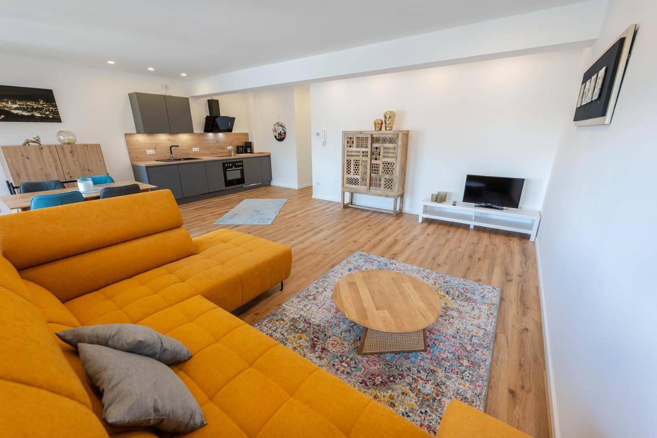Ganze Wohnung, One-Bedroom Apartment with Balcony in Neuenahr, Bad Neuenahr