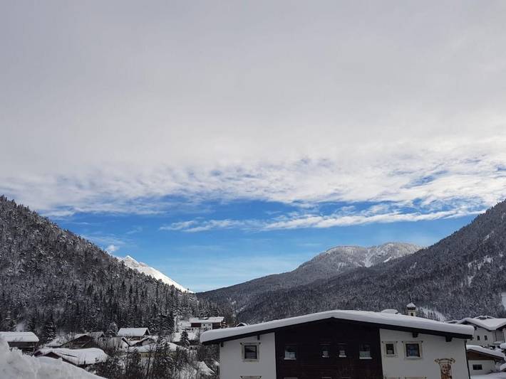 Ferienwohnung für 4 Personen, mit Garten und Balkon, kinderfreundlich in Innsbruck und Umgebung - 2