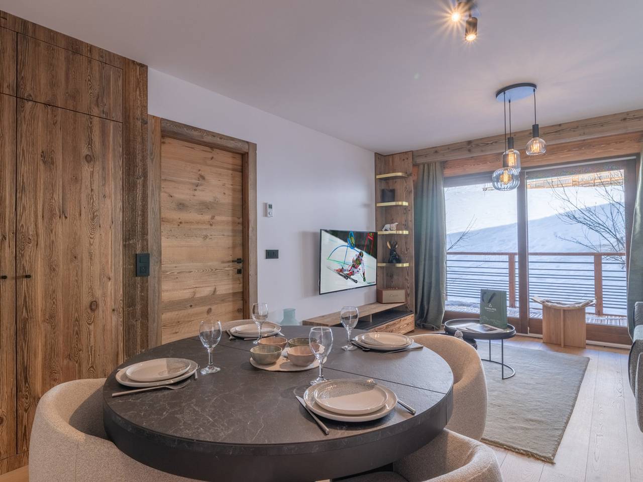 Appartement entier, Appartement élégant au cœur d'Huez, proche pistes, 4 personnes in Huez, Parc national des Écrins