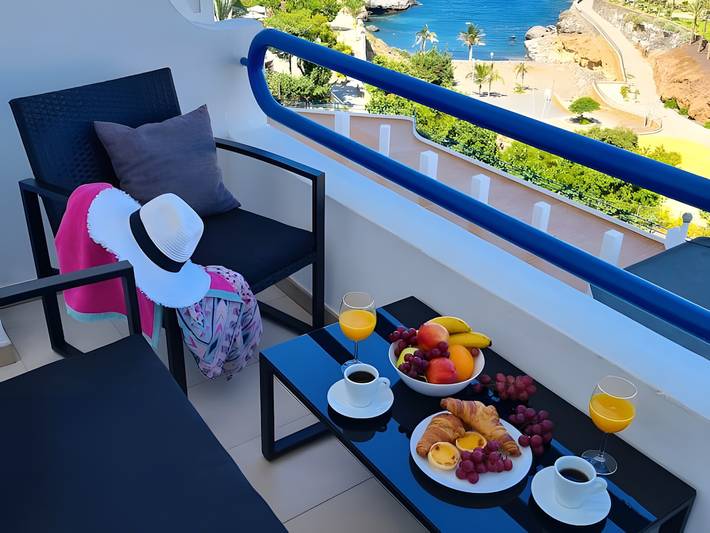 Apartamento para 3 personas, con Balcón y Jardín en Playa Paraíso