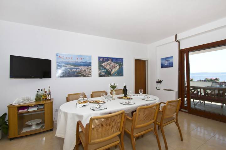 Ferienwohnung für 11 Personen, mit Garten und Terrasse, mit Haustier in Split-Dalmatien - 2