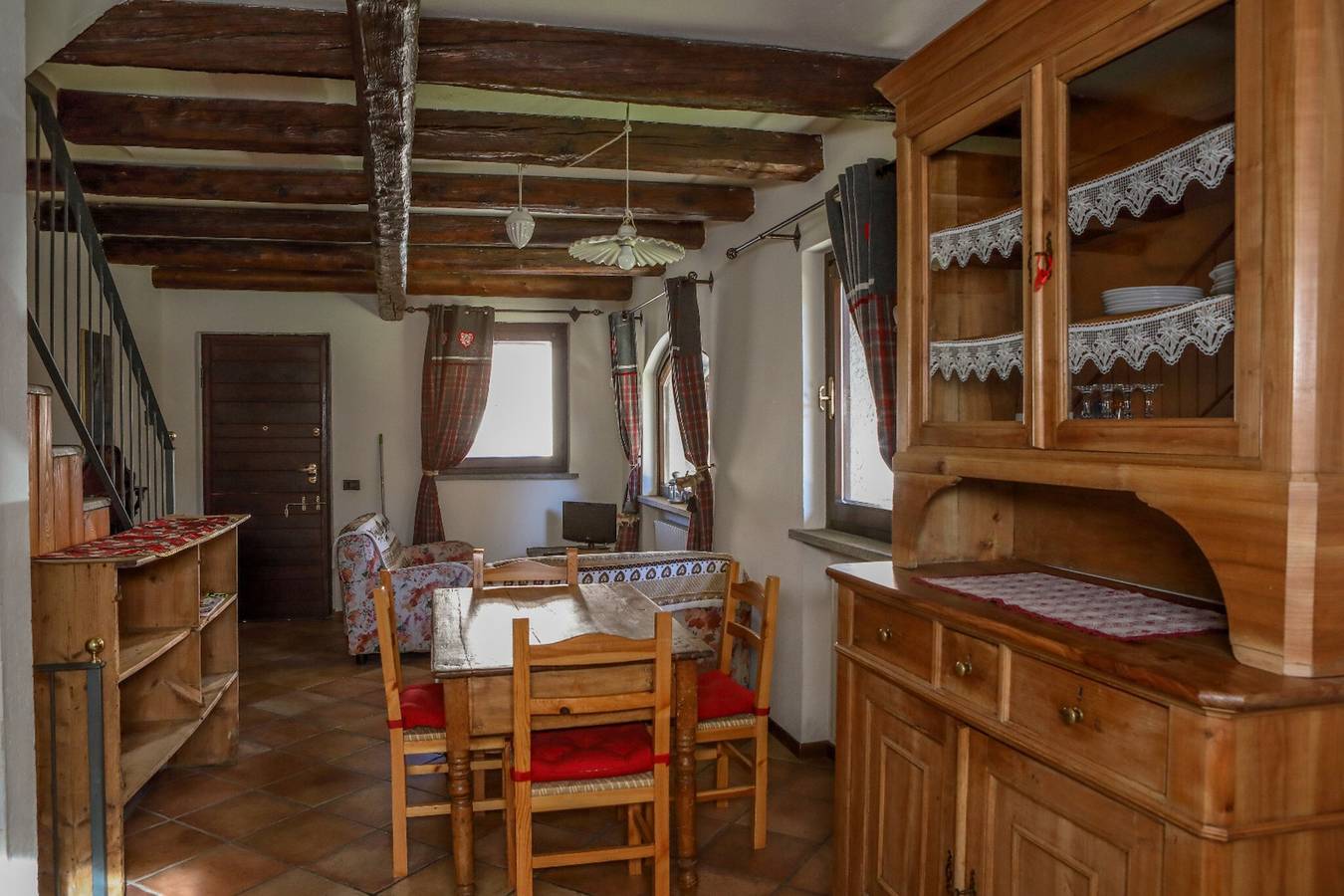 Ganze Wohnung, Apartment 'Baita Plagnol Sestriere Ski Slopes' mit Bergblick, Balkon und Wlan in Sestriere, Via Lattea