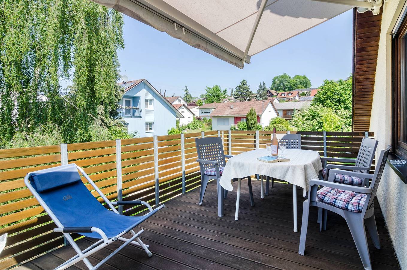 Ganze Wohnung, Ferienwohnung "Jaulneau" mit Privatem Balkon und Wlan in Owingen, Region Bodensee-Oberschwaben