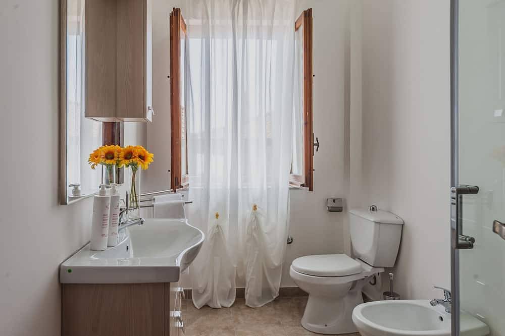 Entire apartment, Sea View Apartment in Aci Trezza, Aci Castello