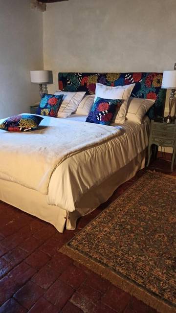 Gîte pour 2 personnes, avec vue et jardin à Maconge