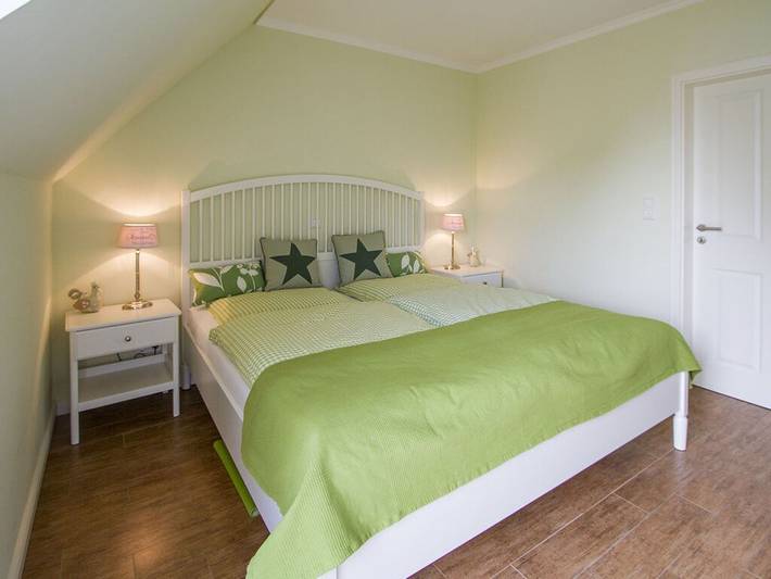 Ferienhaus für 6 Personen, mit Sauna und Garten in Zinnowitz