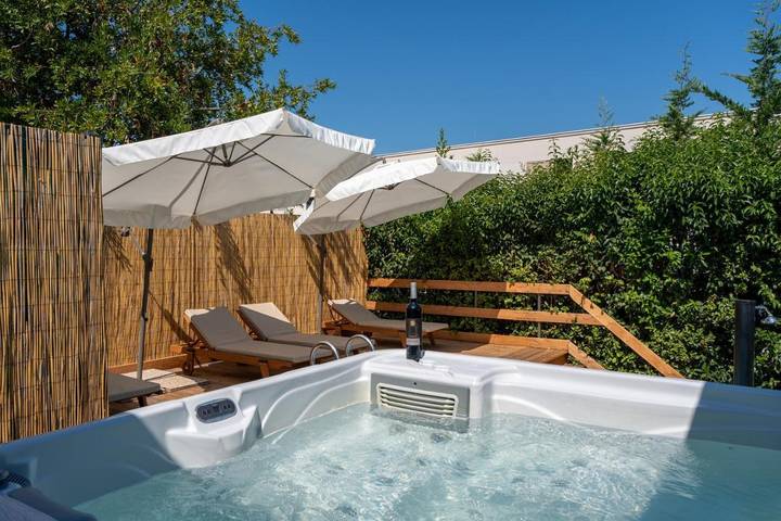 Villa für 5 Personen, mit Whirlpool und Garten sowie Pool in Poreč - 3