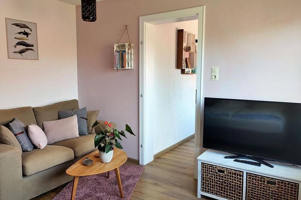 Ganze Wohnung, Ferienwohnung Alte Schule Ruhwarden - Appartement/Fewo, Dusche und Bad, Wc in Ruhwarden, Butjadingen