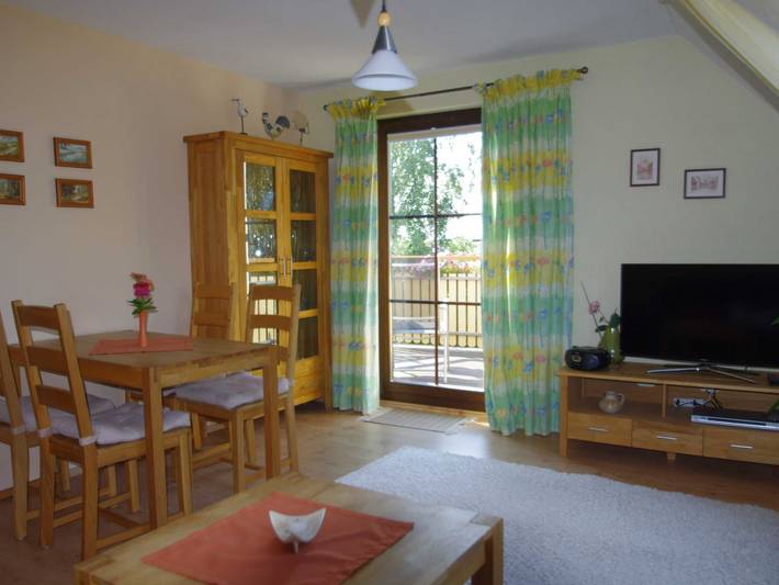 Ferienwohnung für 3 Personen, mit Balkon und Garten, kinderfreundlich in Barth - 4
