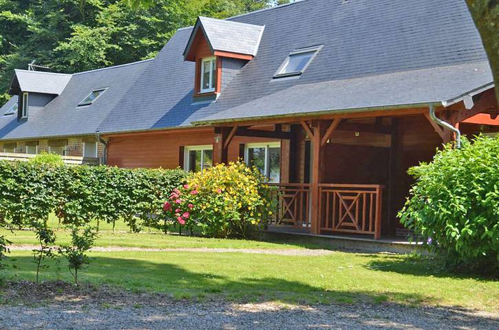 Gîte pour 6 personnes, avec jardin et terrasse