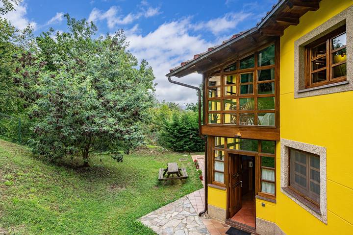 Chalet para 5 personas, con jardín y balcón en Asturias - 2