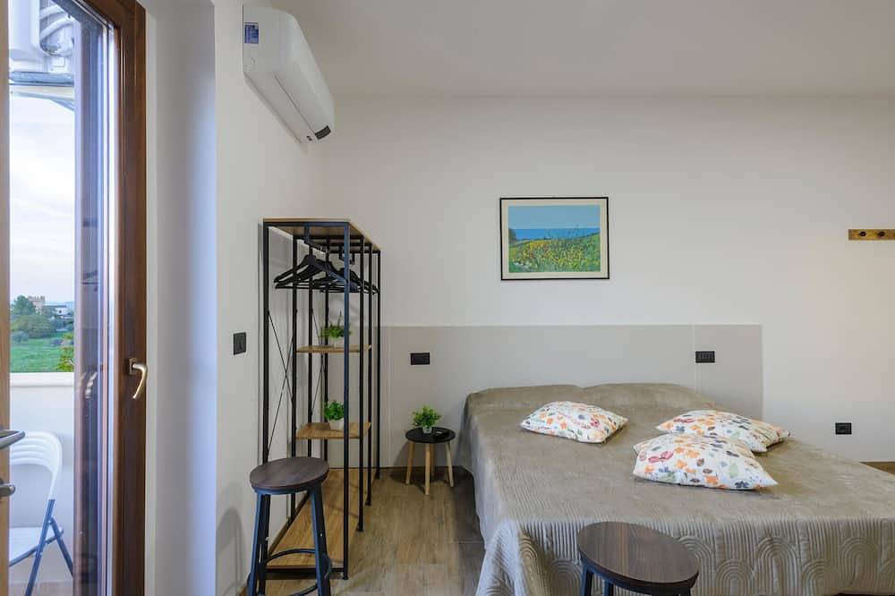 Entire apartment, Beautiful apartment in Moscufo with Wifi in Moscufo, Pescara Province