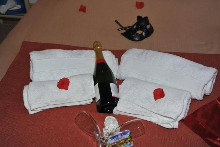 Location de vacances pour 4 personnes, avec piscine ainsi que jardin et vue à Garéoult - 2