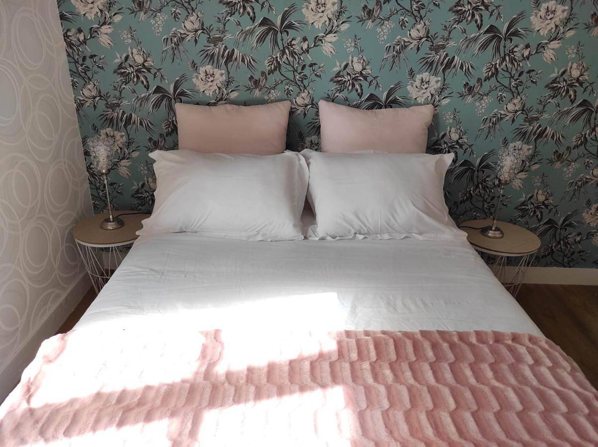 One-Bedroom Apartment in Theizé, Beaujolais