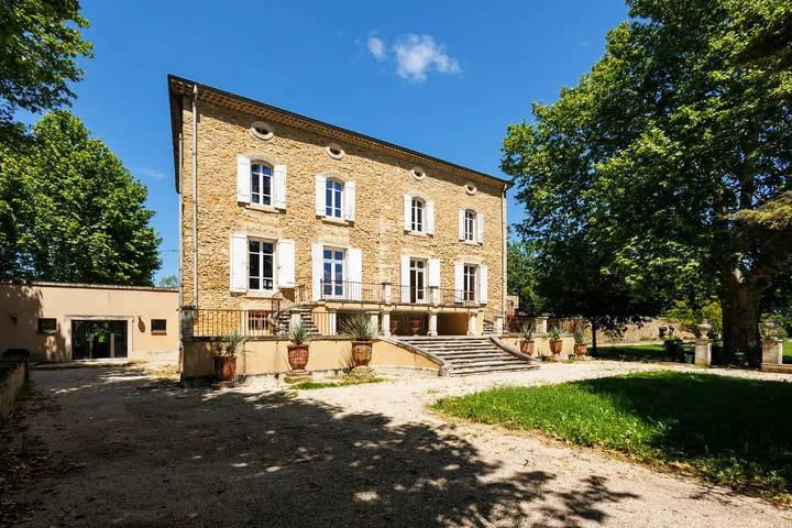 Villa für 14 Personen, mit Garten in Orange